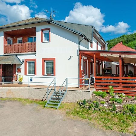 Penzion V Udoli Hodkovice nad Mohelkou Luaran gambar